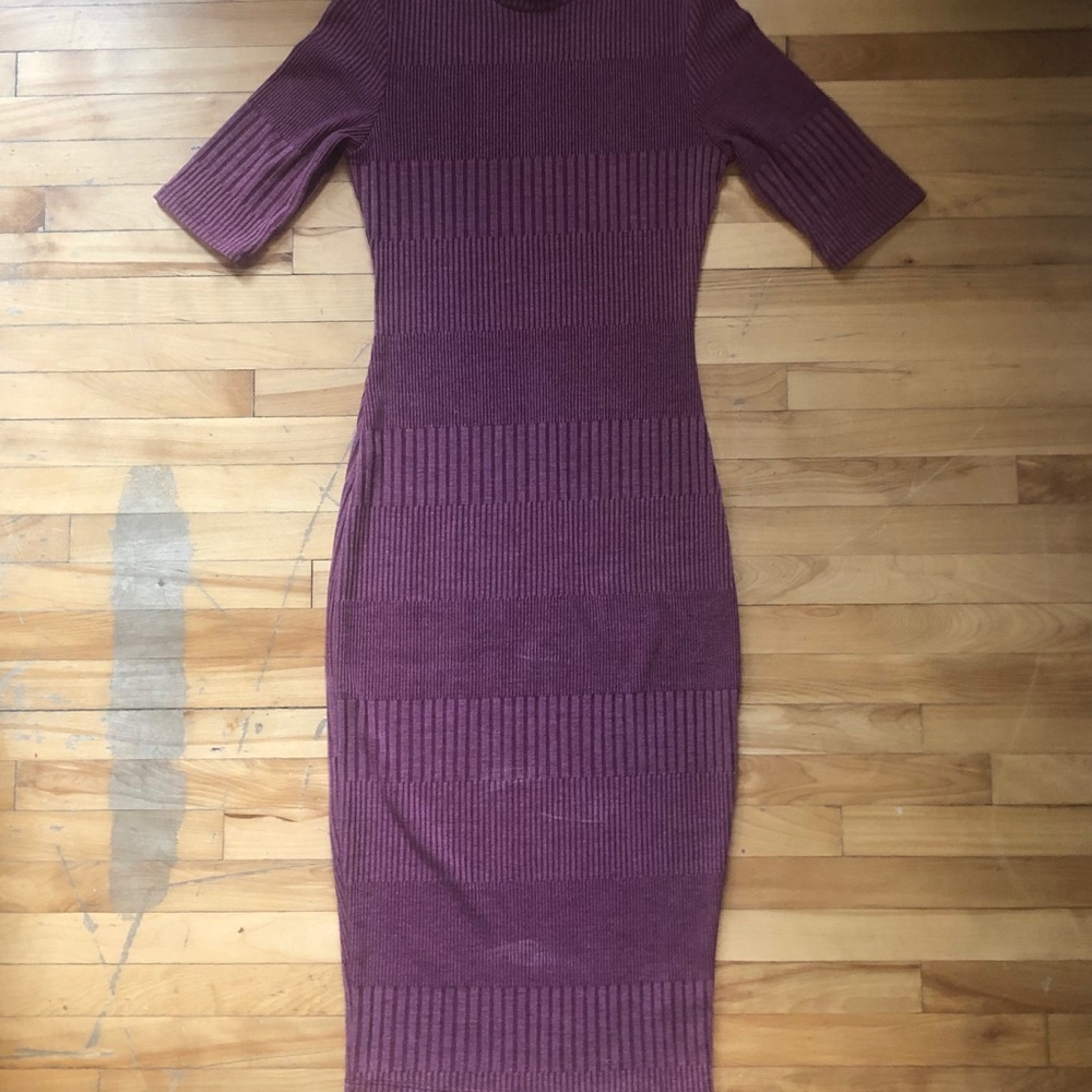 GUESS MAXI DRESS!